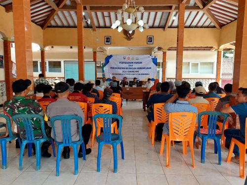 Penyuluhan Hukum dan Peningkatan Wawasan Kebangsaan Kelembagaan Desa Kemambang Tahun 2025